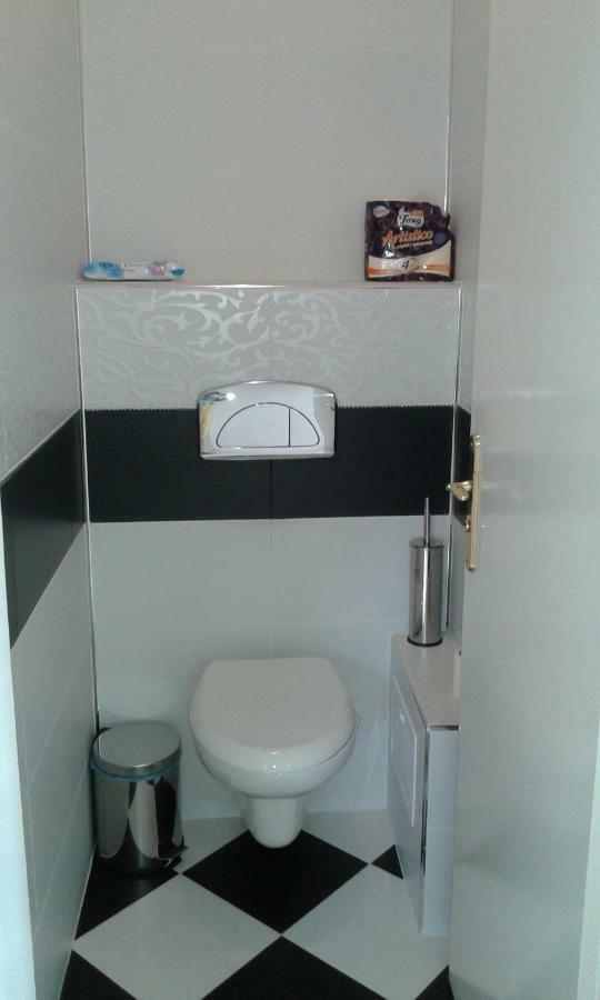 Apartment Sagittarius キュステンディル エクステリア 写真